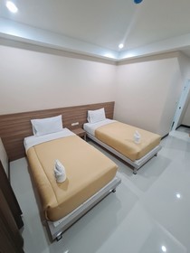 Grand Maihom Hotel