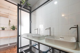 Haus Hostel