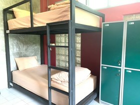 Heuan Pak Dee Hostel at Gallery