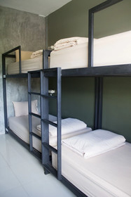 Heuan Pak Dee Hostel at Gallery