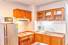 Hillside Plaza & Condotel 4