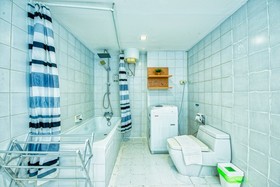 Hillside Plaza & Condotel 4