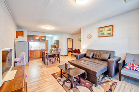 Hillside Plaza & Condotel 4