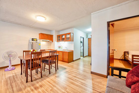 Hillside Plaza & Condotel 4