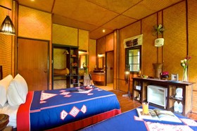 Hmong Hilltribe Lodge