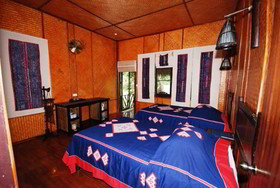 Hmong Hilltribe Lodge