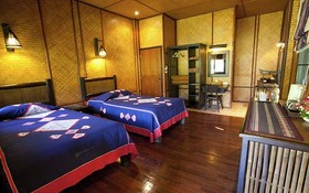 Hmong Hilltribe Lodge
