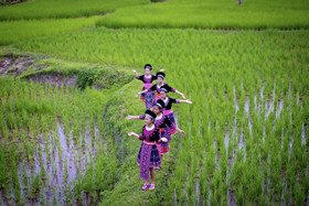 Hmong Hilltribe Lodge