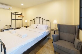 Holiday Cottage Hotel Chiang Mai