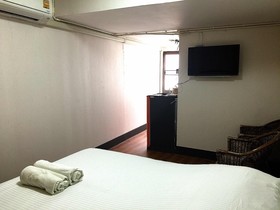 Home At Samlan Soi 1