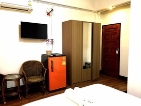 Home At Samlan Soi 1