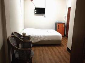 Home At Samlan Soi 1