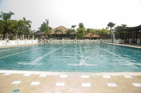 Horizon Village & Resort