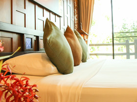 Horizon Village & Resort