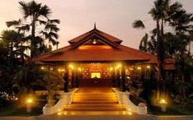 Horizon Village & Resort