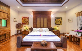 Horizon Village & Resort