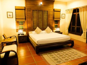 Horizon Village & Resort