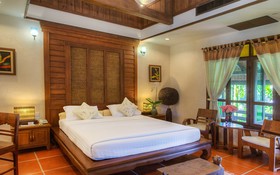 Horizon Village & Resort