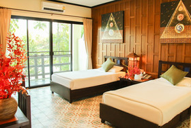 Horizon Village & Resort