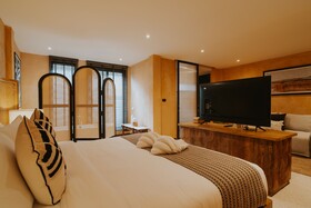Hotel Clay Chiang Mai
