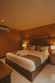 Hotel Clay Chiang Mai