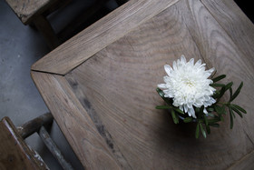 Hotel des Artists Ping Silhouette