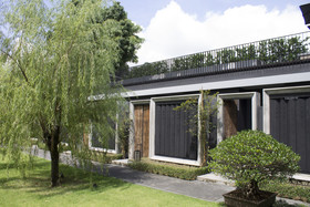 Hotel des Artists Ping Silhouette