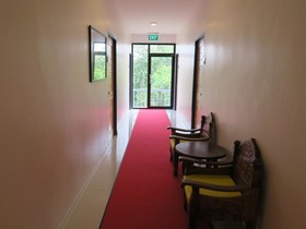 Hotel Montha