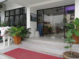 Hotel Montha