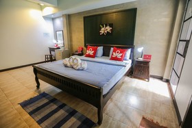 Huen Sookjai House