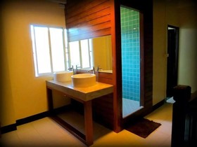Hush Hostel