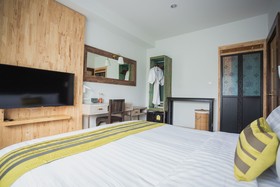 Icheck Inn Trams Square Chiang Mai