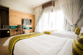 Icheck Inn Trams Square Chiang Mai