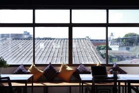 In The City Hostel & Coworking Space