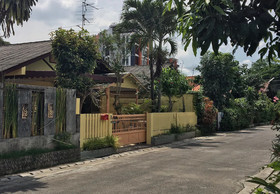 Jao Yellow House
