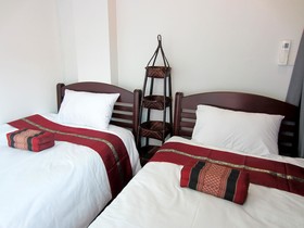 Bed Ford Nimman