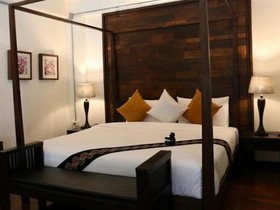 Kampaeng Ngam Hotel