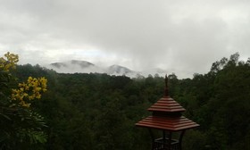 Khemapira Beds & Breakfast