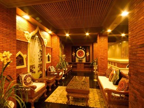 Khum Jao Luang Boutique