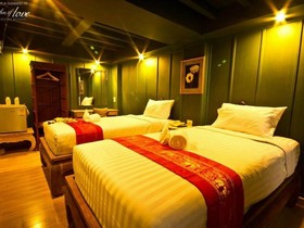 Khum Jao Luang Boutique