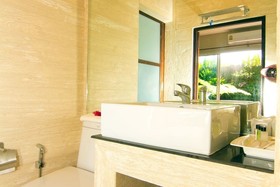 Laan Mai Fai Chang Resort