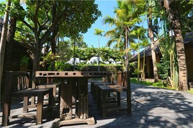 Laan Mai Fai Chang Resort