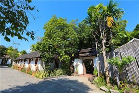 Laan Mai Fai Chang Resort