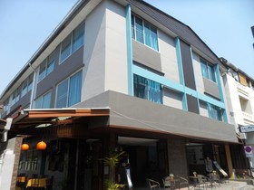 Lamer Hostel