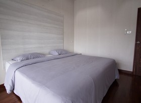 Lan House Pool Villa