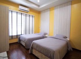 Lan House Pool Villa