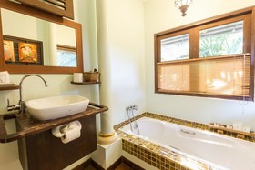 Lanna Dusita Boutique Resort by Andacura Hotels & Resorts