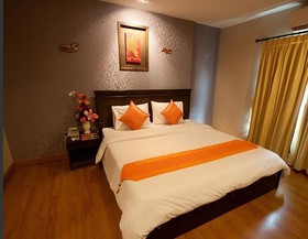 Lanna House