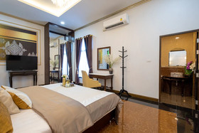 Lanna Kamin Pool Villa Airport