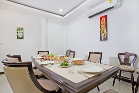 Lanna Karuehaad Villa